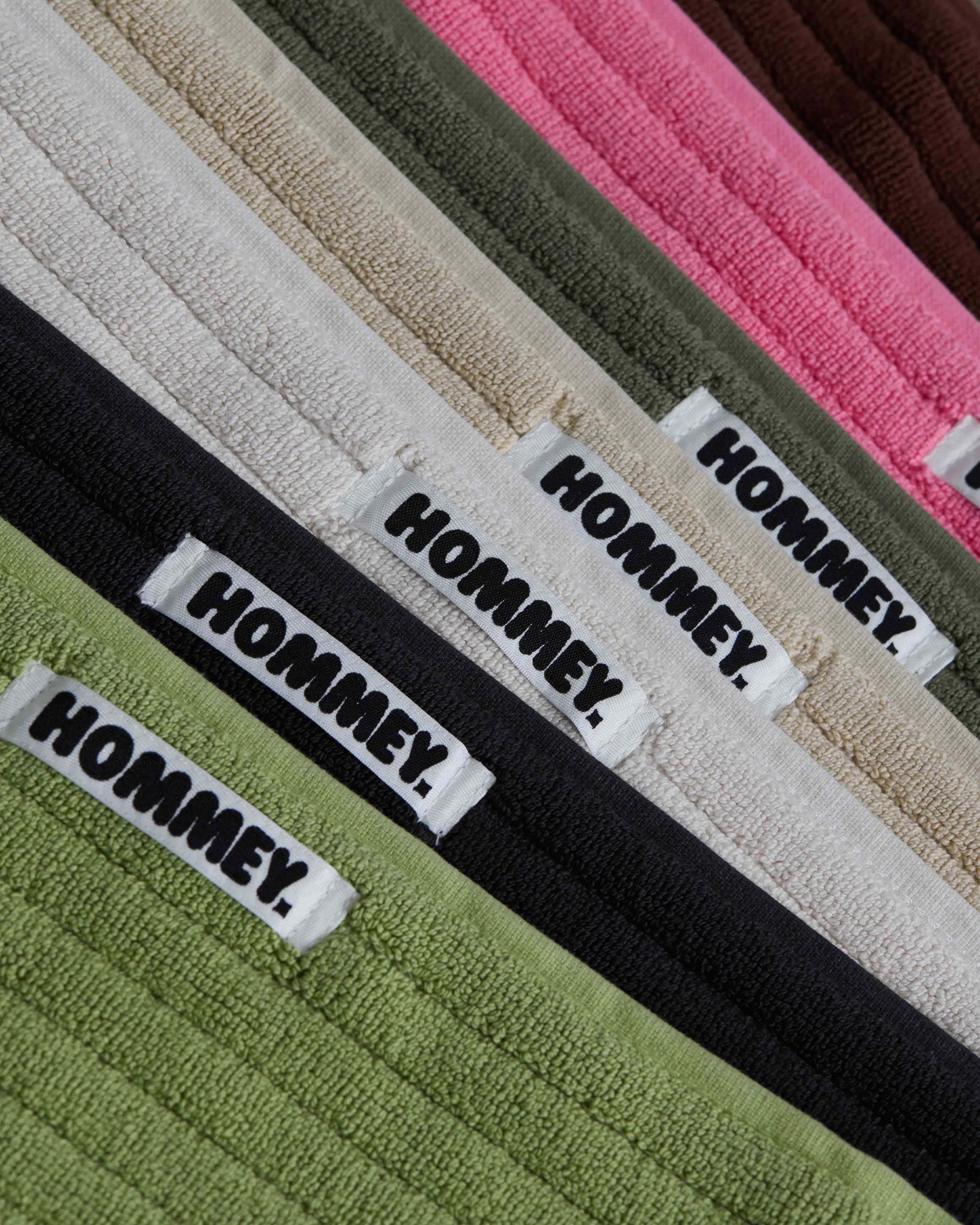 Bath Mat - Milkshake - Image 3