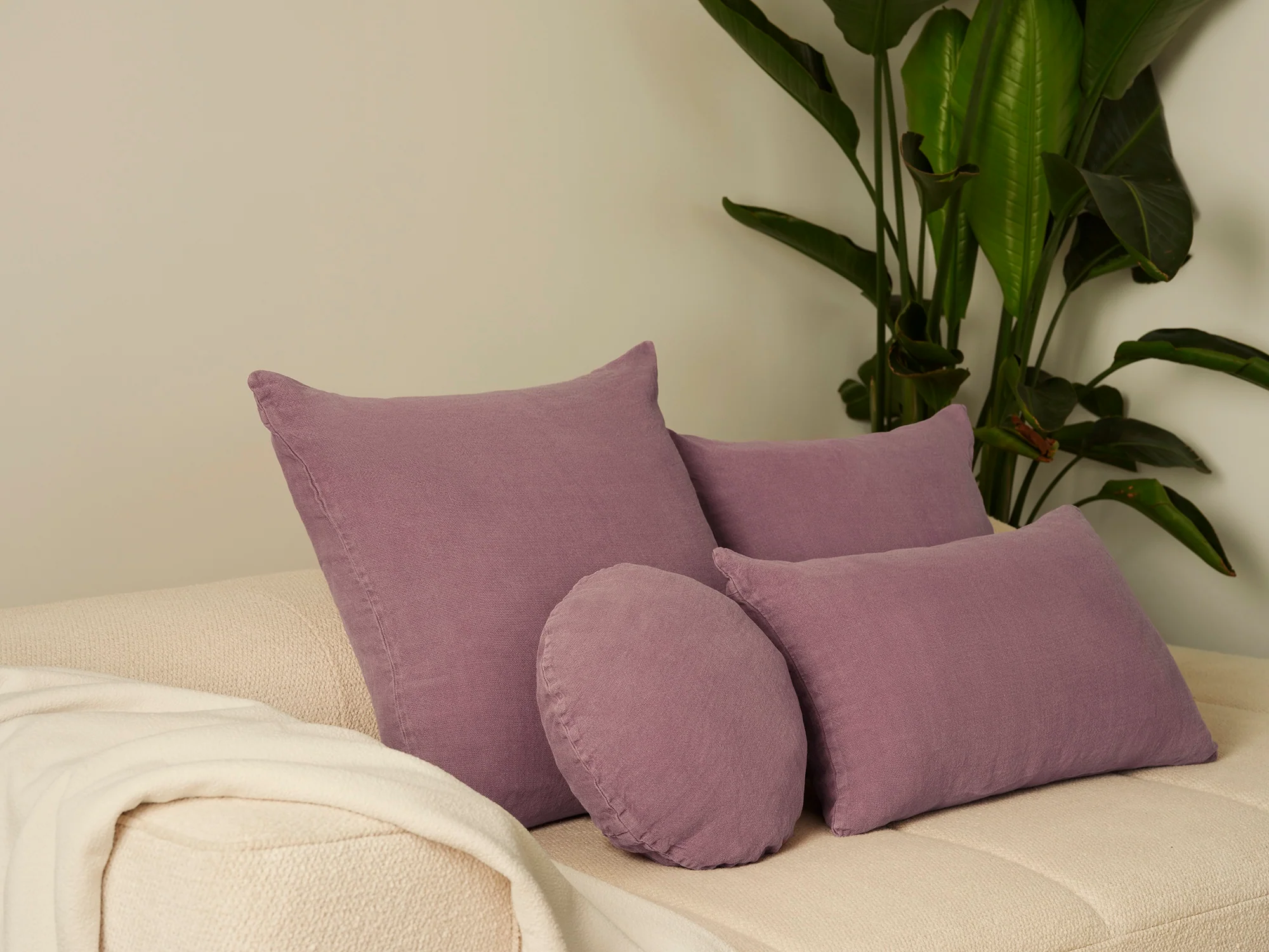 Big Linen - Mauve Cushion - Image 2