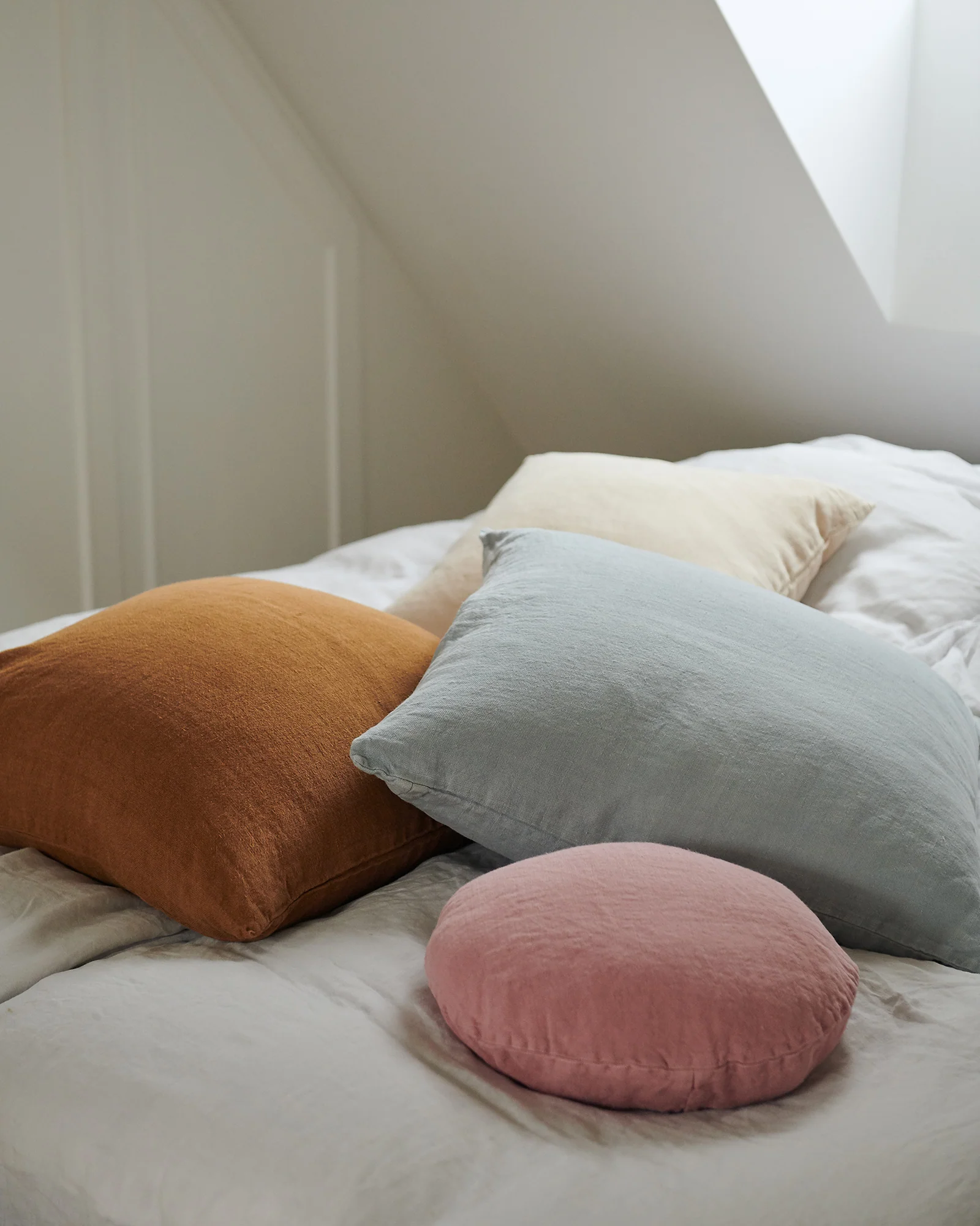 Junior Linen - Blush Cushion - Image 2