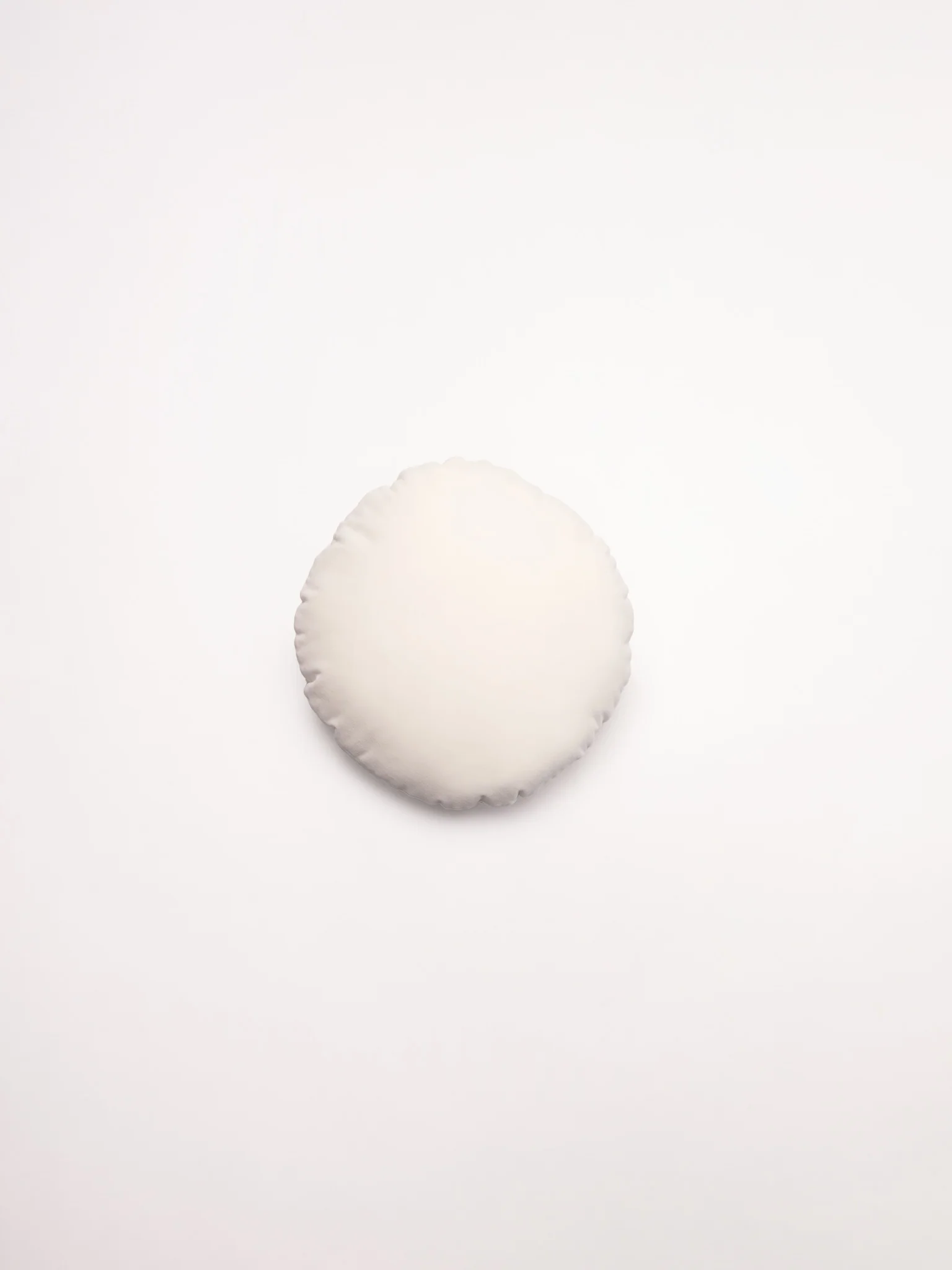 Junior Velvet - Milkshake Cushion