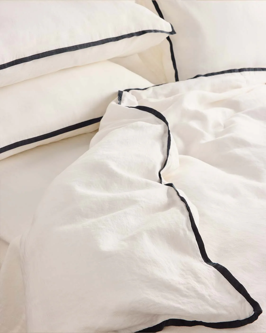 Linen Quilt Cover - Meringue - Image 3