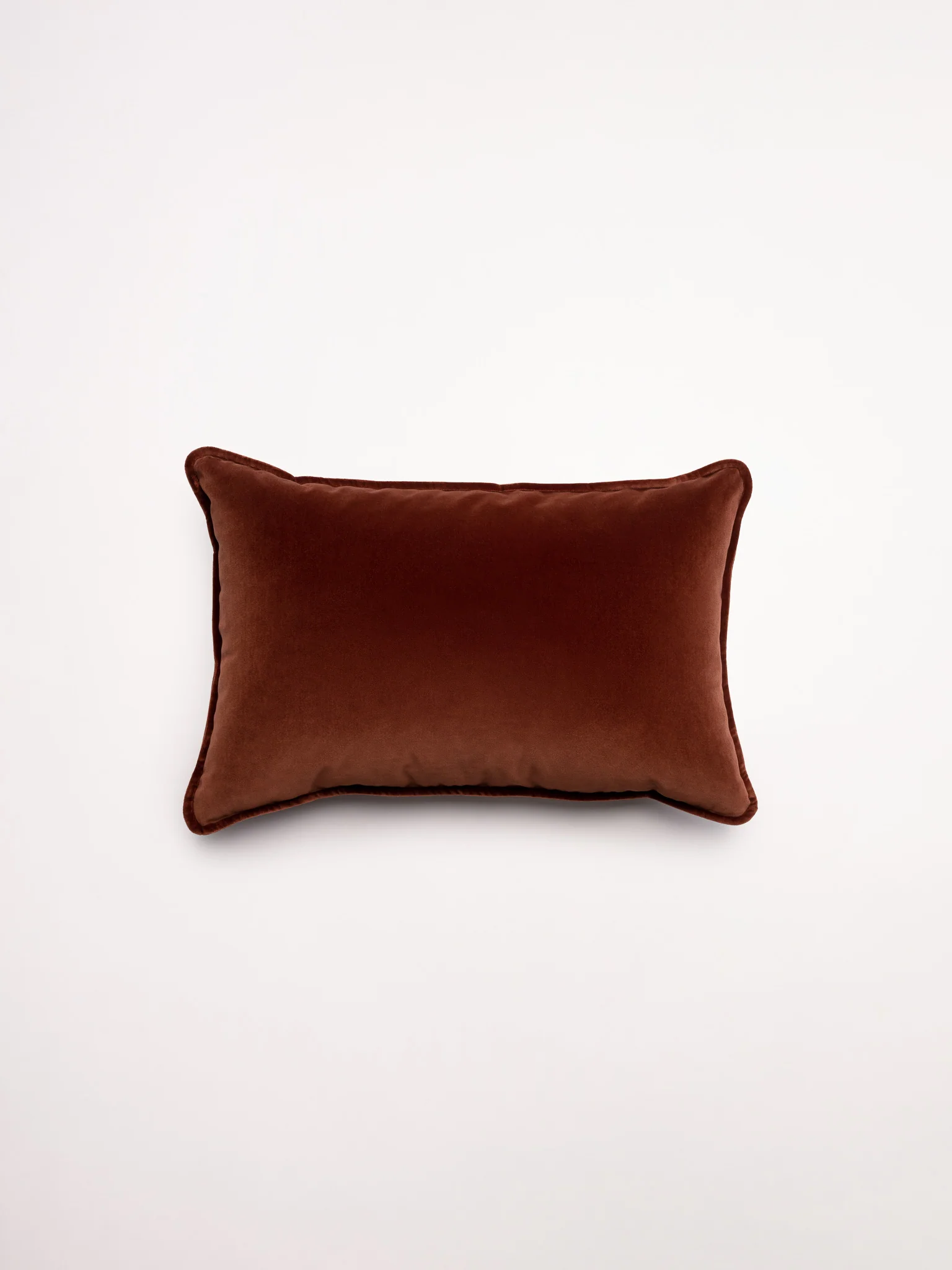 Lumbar Velvet - Chestnut Cushion