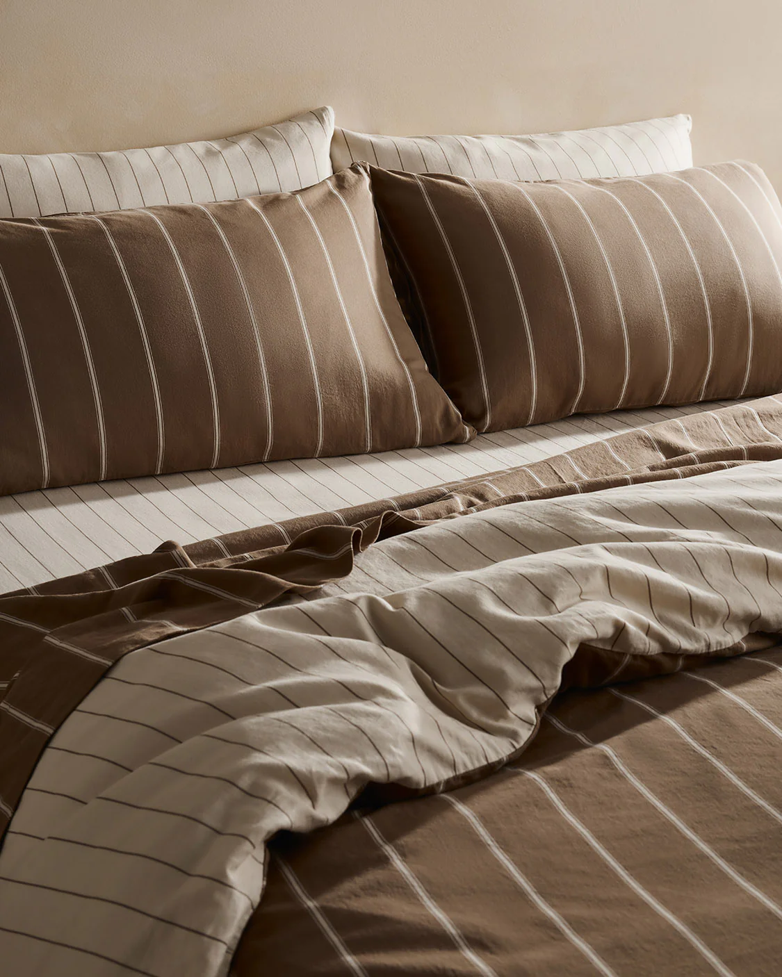 Quilt Cover - Caramel / Cream - Image 4
